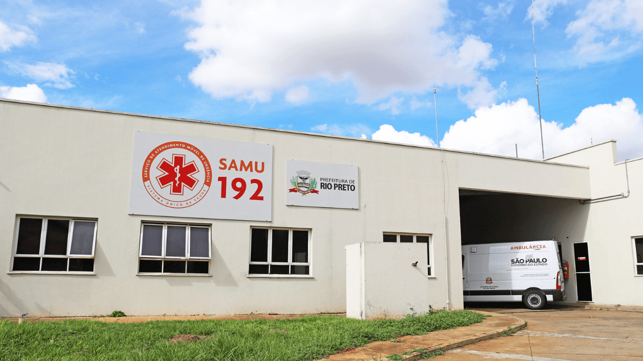 Copia_de_Arquivo_Modelos_de_Capa_p_Info_80_2d8df7560d