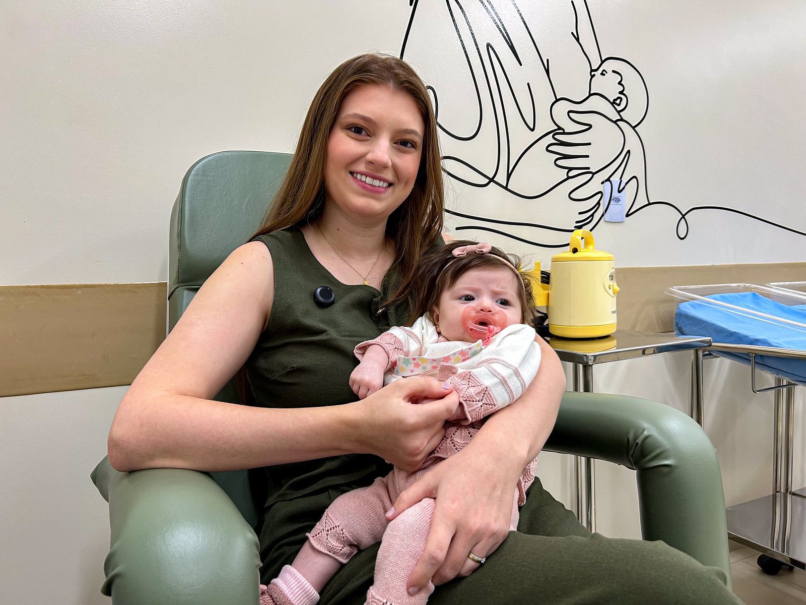 Alexandra_com_bebe_helena_daa8323983