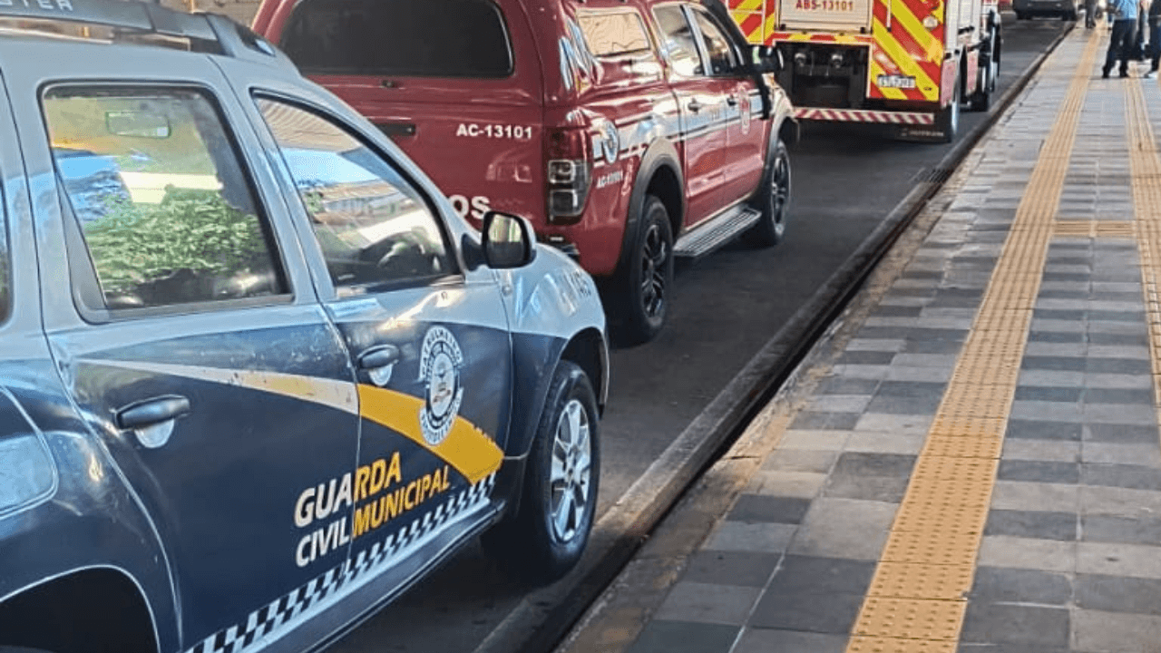 Terminal_Urbano_Facada_fd8ab20c92