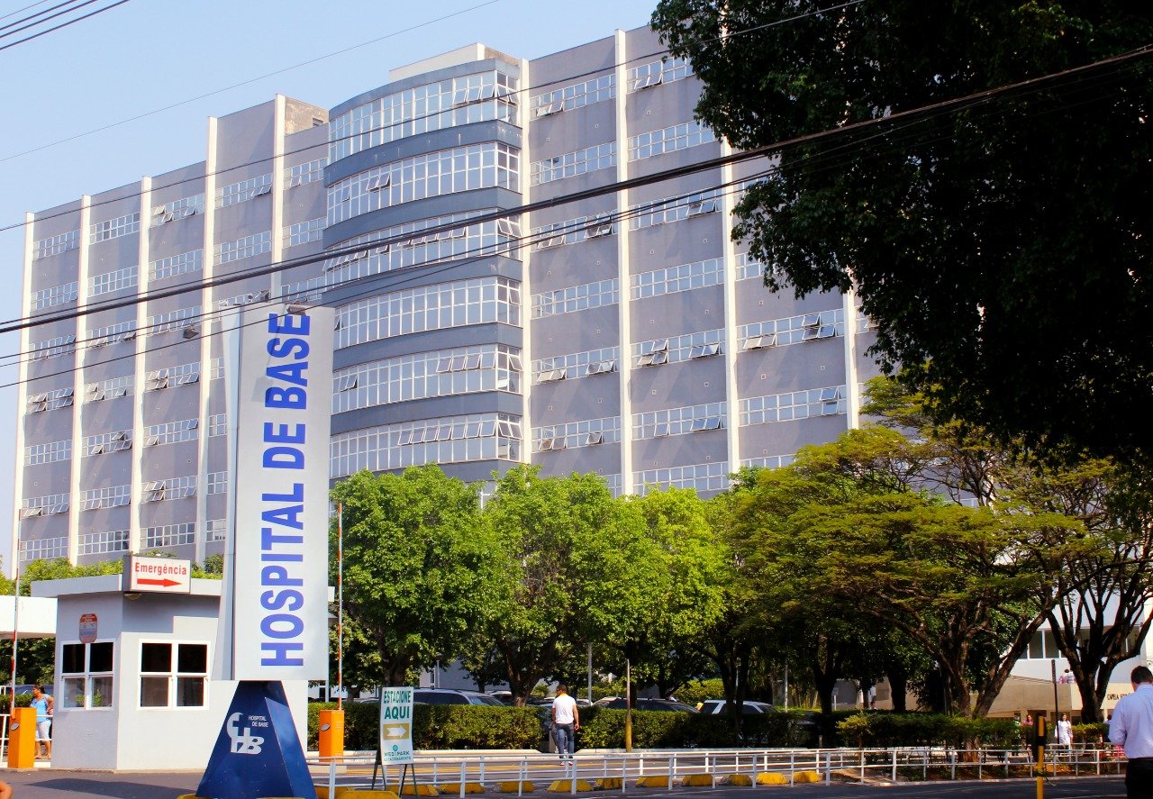 hospital-de-base-de-rio-preto