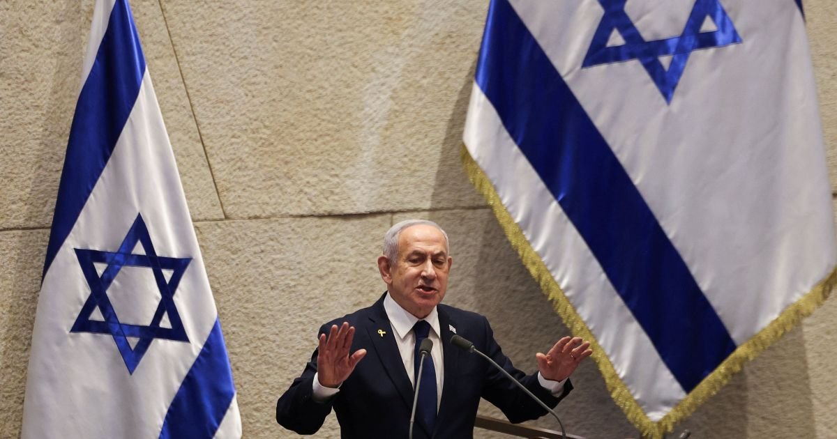 Benjamin Netanyahu em Jerusalém — 10.11.2025  • Ronen Zvulun/Reuters
