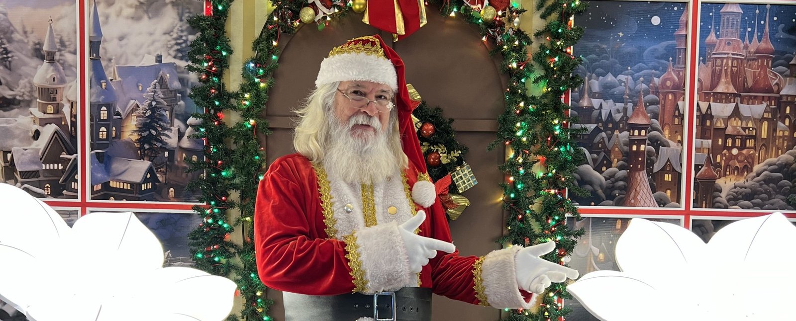 Divulgação_Papai Noel na decoração do ano passado (2)