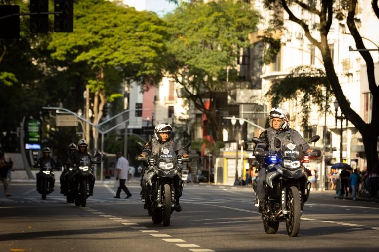 Seguranca-policia-roubo-de-veiculos-768x512