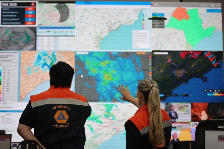 54298899571_b9a3f9209b_k-768x512