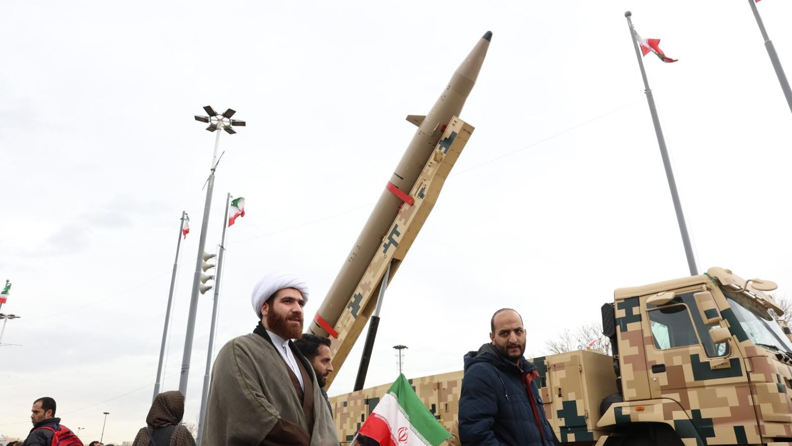 Comemoração dos 47 anos da Revolução Islâmica de 1979, em Teerã. (Foto: EFE/EPA/ABEDIN TAHE...