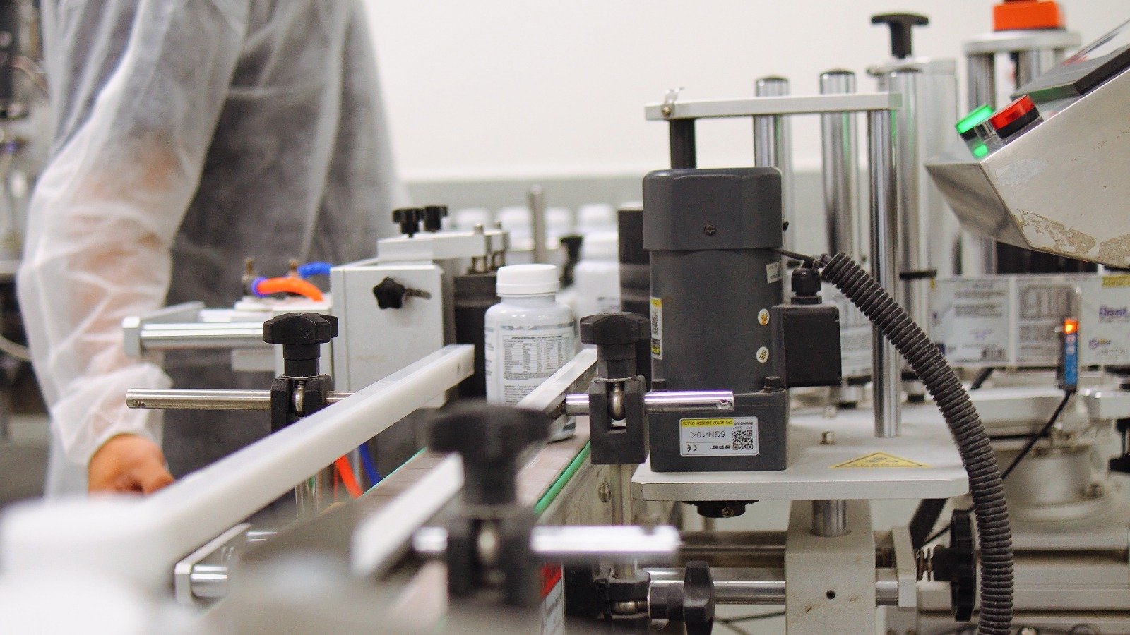 WhatsApp Image 2026-02-10 at 15.55.05