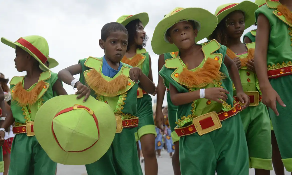 A escola de samba Tijuquinha do Borel, durante desfile das Escolas de Samba Mirins na Sapucaí. 