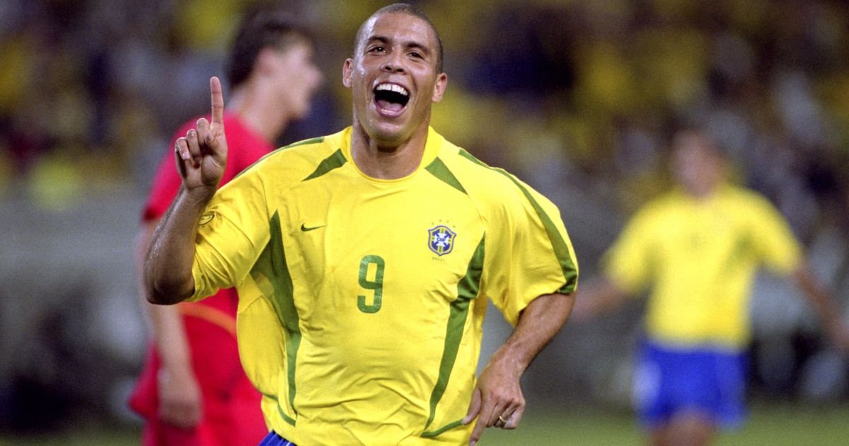 Ronaldo foi o camisa 9 da Seleção Brasileira em três Copas  • Photo by Mark Leech/ Getty Im...